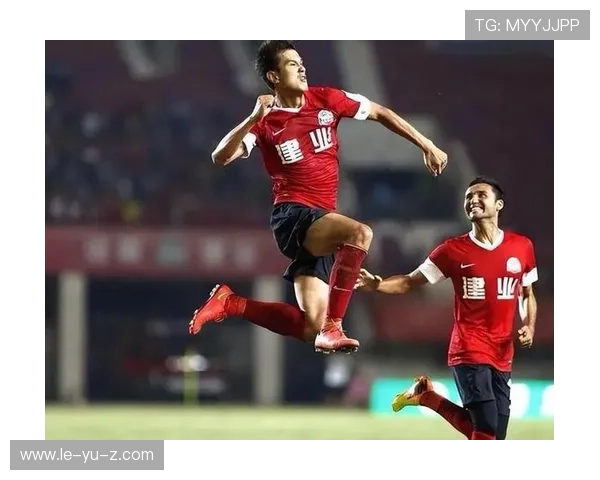 哥伦比亚队新星崛起：潜力球员闪耀赛场，未来国家队核心渐露锋芒